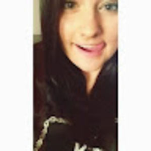 Meet your Posher, Staci